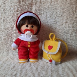 عروسک روسی نی نی (بچه) قرمز و صورتی رنگ 20 سانتی بهمراه کوله زیبا و پستونک بامزه