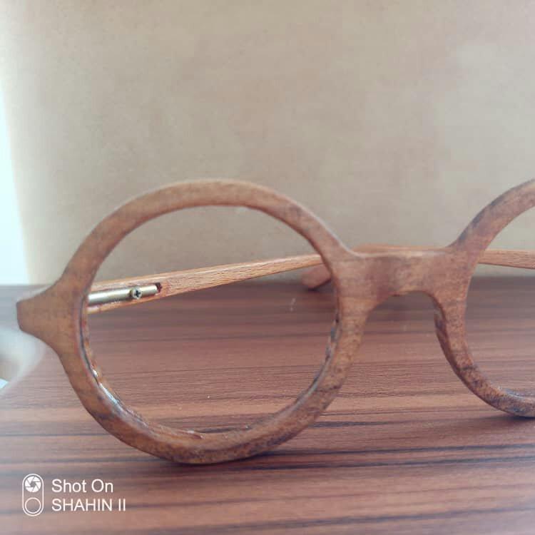 فریم طبی عینک چوبی طرح گرد کیاناوود