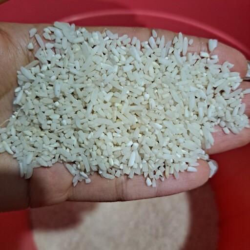 برنج لاشه هاشمی خوش عطرو خوش پخت(5 کیلویی)