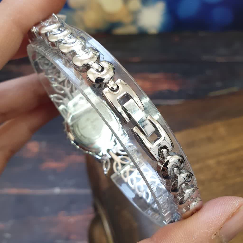 ساعت مچی زنانه رویال کرون مجلسی TOYAL CROWN 