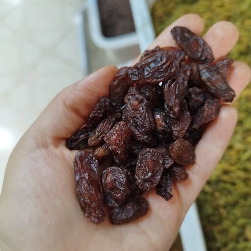 مویز فخری گوشتی شیرازی اعلا (250گرمی) آفتابی رطبی دیم