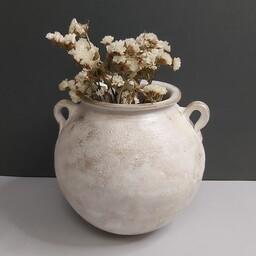 گلدان پتینه سفید  ارتفاع 13 سانتیمتر طراحی شده با دست 