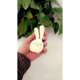 خرگوش چوبی 