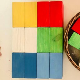 اسباب‌بازی چوبی فکری 5 در 10  با چوب مرغوب روس در رنگهای متنوع برای بازی فکری  کودکان مناسب است 