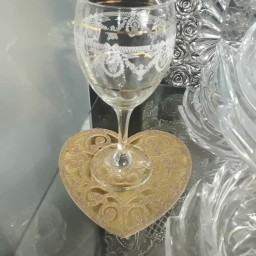 زیر فنجونی وداخل بوفه برای تزیینات روی میزتهیه از چرم مصنوعی اکلیلی