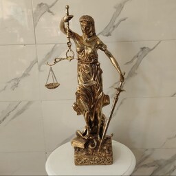 مجسمه برنزی مدل بانوی عدالت بزرگ طلایی کد 2848d