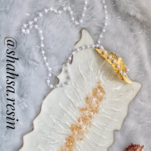 سینی رزین طلایی سفید مدل گل