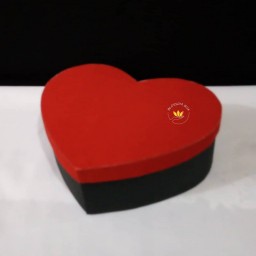 جعبه کادویی قلبی قرمز مشکی مناسب تولد و سوپرایز و مناسبت های خاص