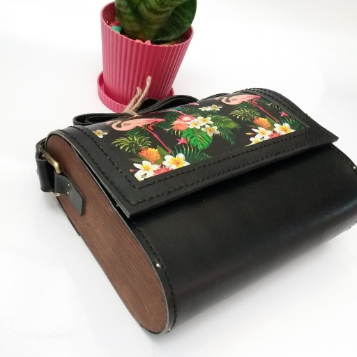 کیف دوشی زنانه دستدوز  چرم طبیعی