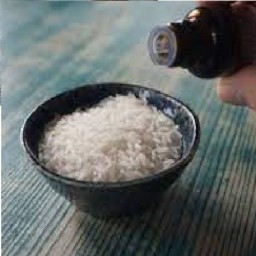 اسانس مایع خوراکی برنج برند آلمانی در بسته 100 گرمی