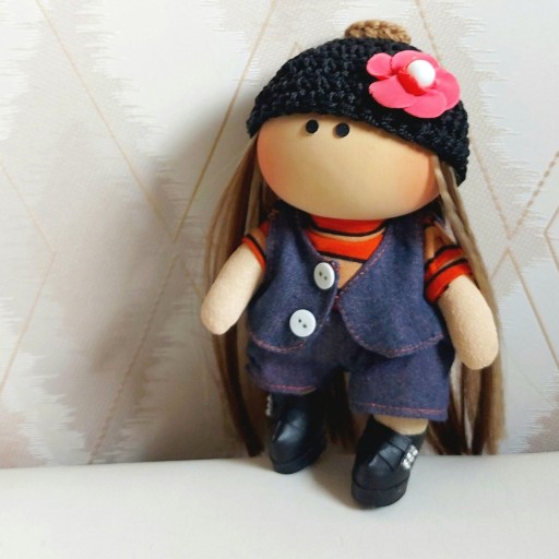 عروسک روسی دختر 18 سانتی کلاه دار