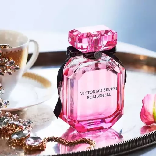 عطر ادکلن زنانه  100 میل ویکتوریا سکرت بامب شل  Victoria Secret Bombshell