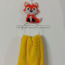 جا حوله ای نمدی دست دوز مدل عروسکی طرح روباه رنگ نارنجی و سفید قطر حلقه 12سانت