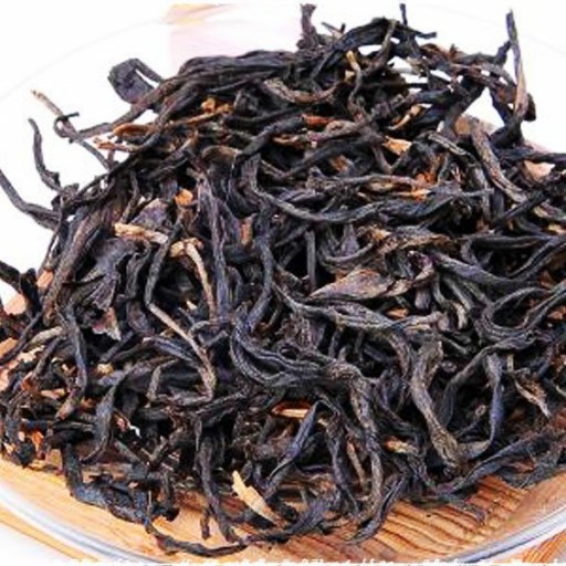 چای دستی و سنتی لاهیجان بهاره 1402 با طعم و رنگ 100 درصد ارگانیک 