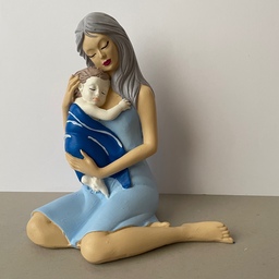 مجسمه پلی استر مادر و فرزند( یادبود سیسمونی)