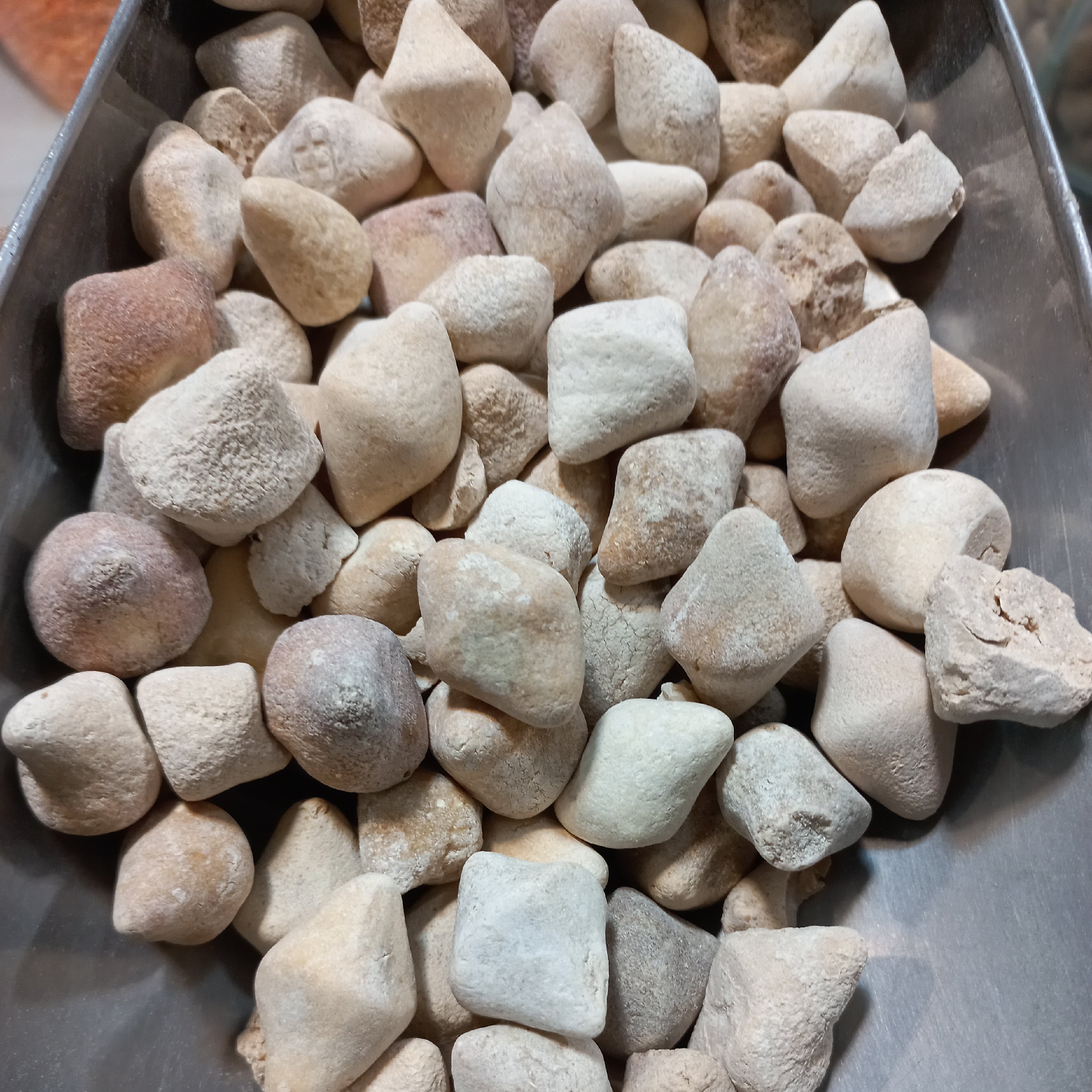 کشک گوسفندی محلی پرچرب(200گرمی)