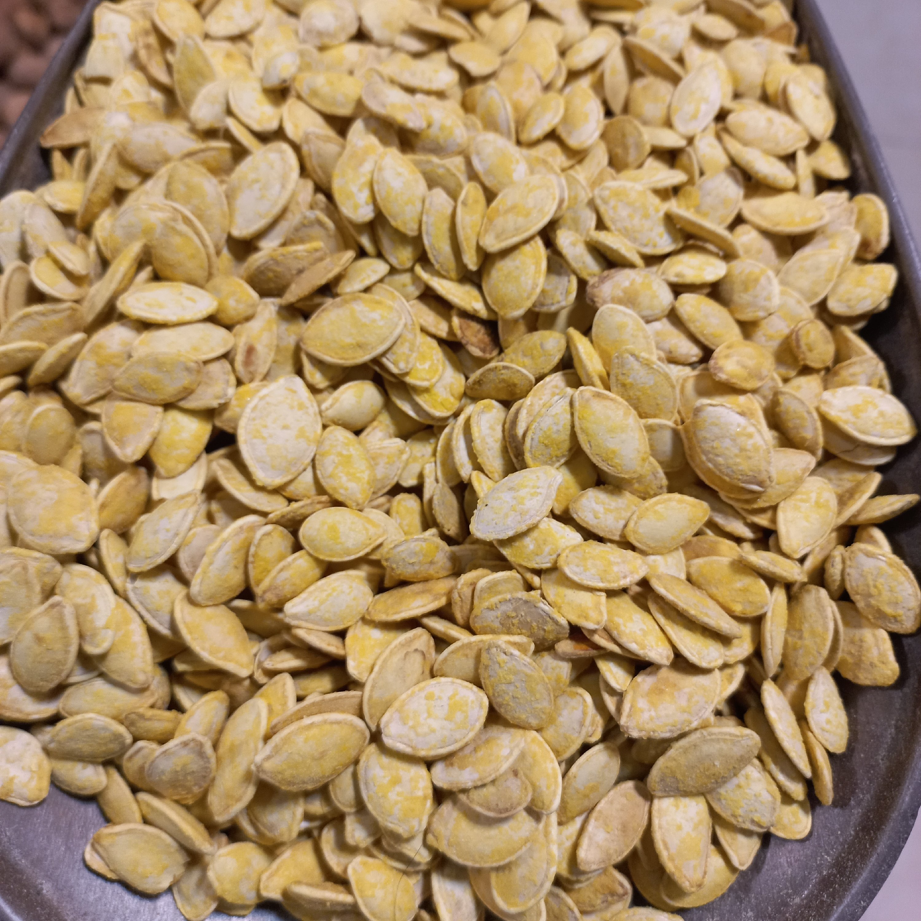 تخمه کدو گوشتی زرد(200گرمی)