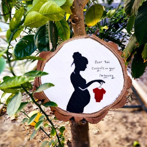 نقاشی روی چوب طرح بارداری