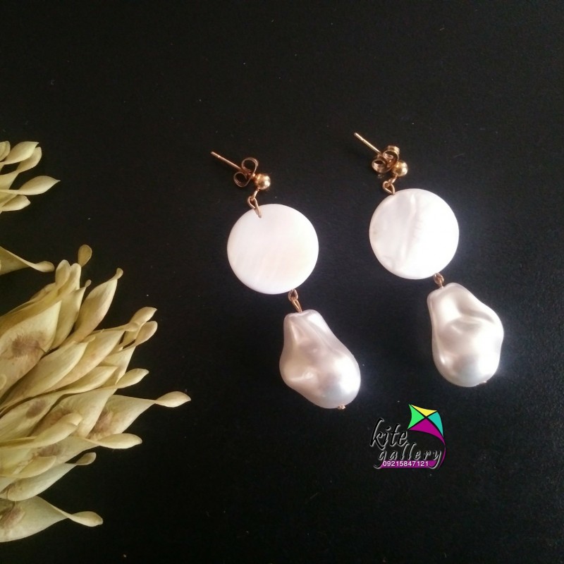 گوشواره میخی صدف طبیعی