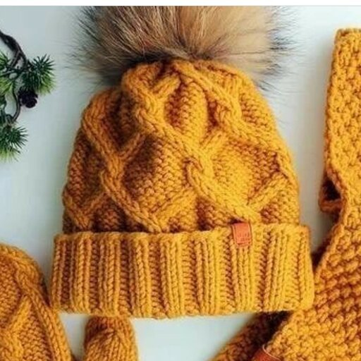 کلاه بافتنی بچگانه دستباف بسیار گرم مناسب فصل پاییز و زمستان 