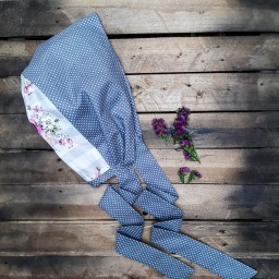 کلاه آشپزخونه طوسی خالدار با گلگلی