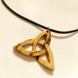 گردنبند چوبی دستساز خاص چوبی گالری