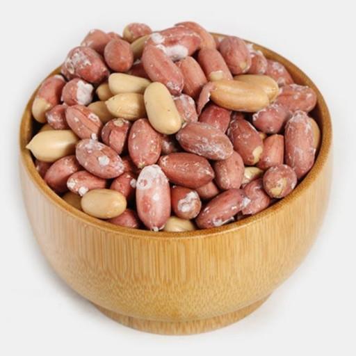 بادام زمینی بو داده آستانه اشرفیه اعلا ، درشت و تازه نیم کیلویی تهیه شده از مرغوب ترین بادام زمینی