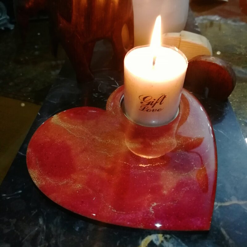 جاشمعی قلبی رزینی همراه با شمع وارمر