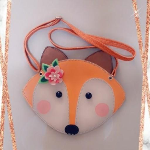 کیف دخترانه مدل روباهی تهیه شده از چرم مصنوعی تماما دست دوز با تزیینات نمدی کار دست