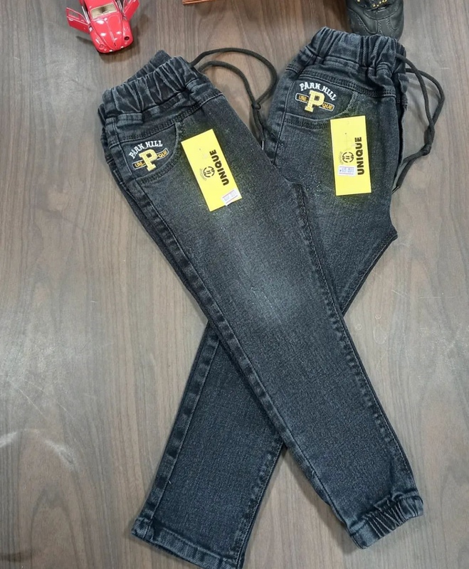 شلوار جین پسرانه جنس جین اسلپ پر(بالاترین کیفیت بازار)سایز55 تا 100 رنگ زغالی