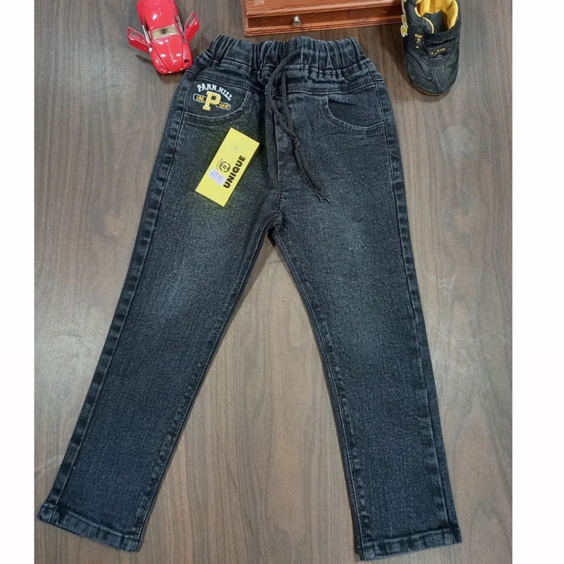 شلوار جین پسرانه جنس جین اسلپ پر(بالاترین کیفیت بازار)سایز55 تا 100 رنگ زغالی