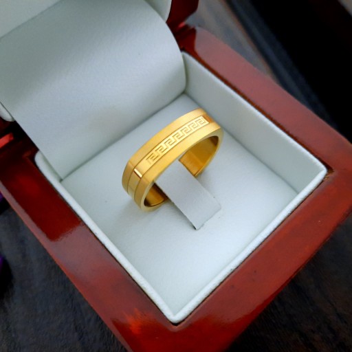 حلقه ازدواج استیل ورساچه در 6  سایز مردانه و زنانه