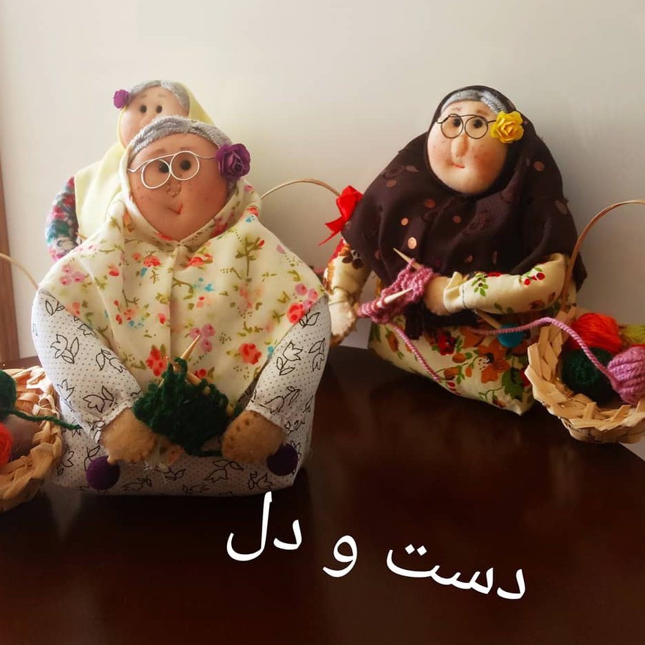 عروسک ننه سرما