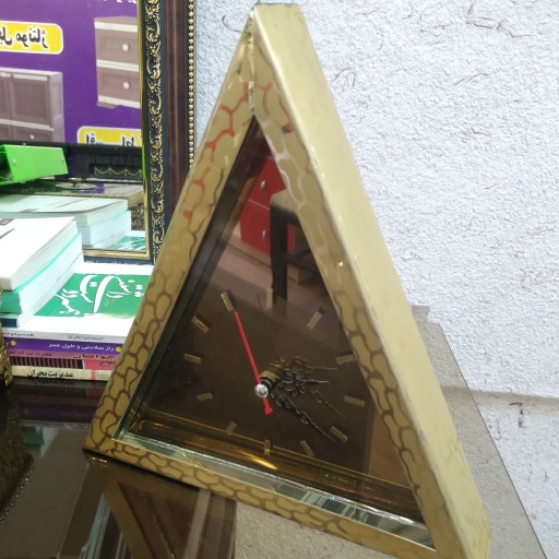 ساعت طلایی مثلث