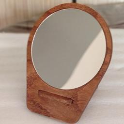 آینه رومیزی چوبی
