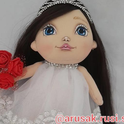 عروسک روسی عروس با طراحی چهره