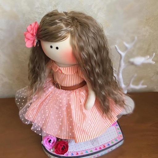 عروسک روسی زیبا ودستساز طرح ترنج