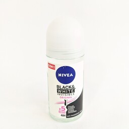 رول مام ضد تعریق نیوآ زنانه مدل Nivea Black and  White Invisible Original حجم 50 میل