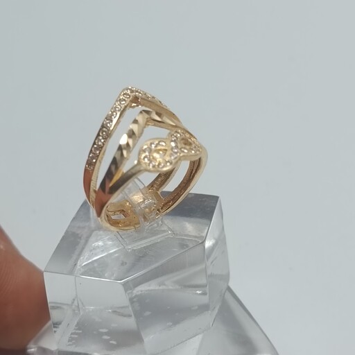 انگشتر طلا روس طرح طلا ی باکلاس فروشگاه آیسان 