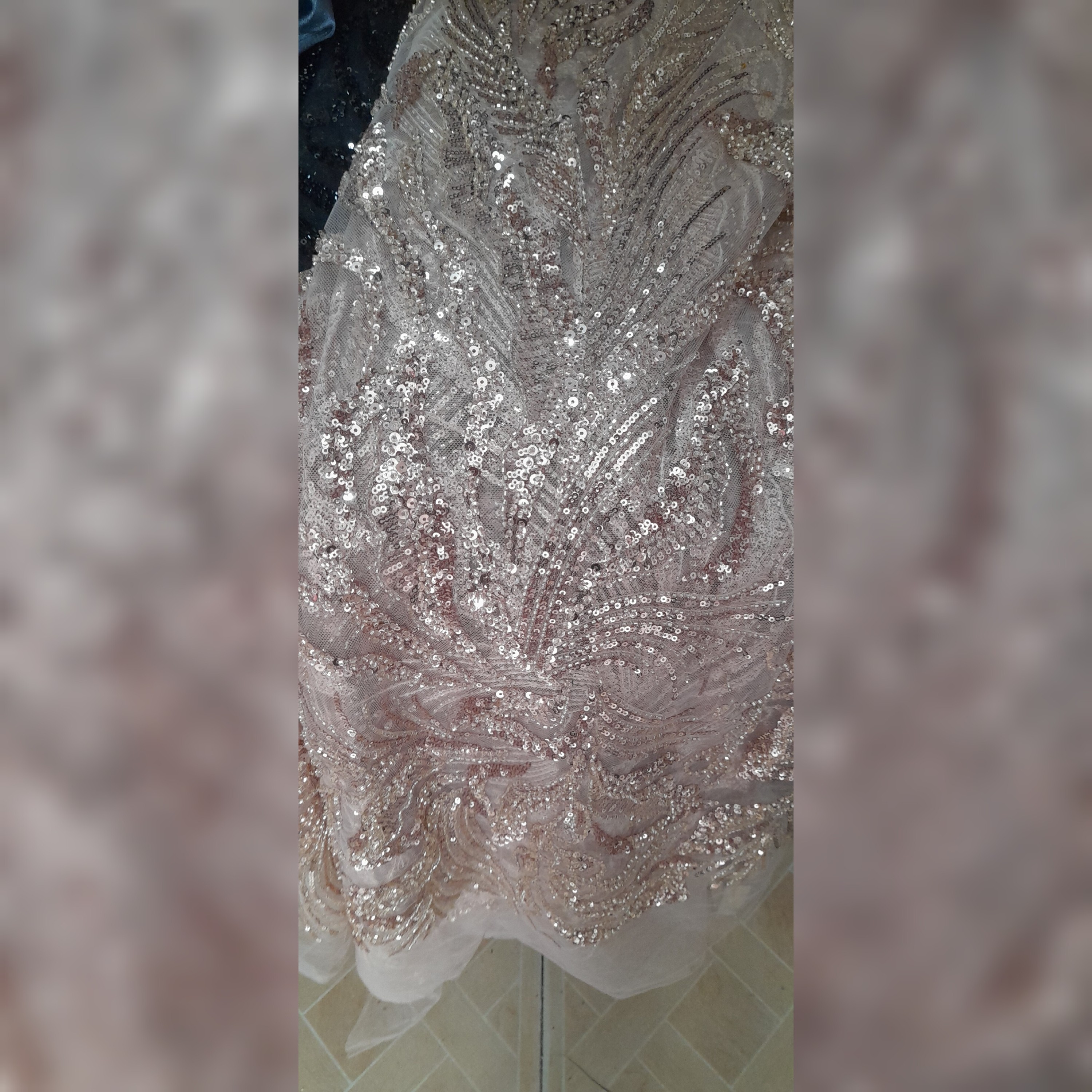 پارچه ملیله دوزی لباسی شیک و مجلسی