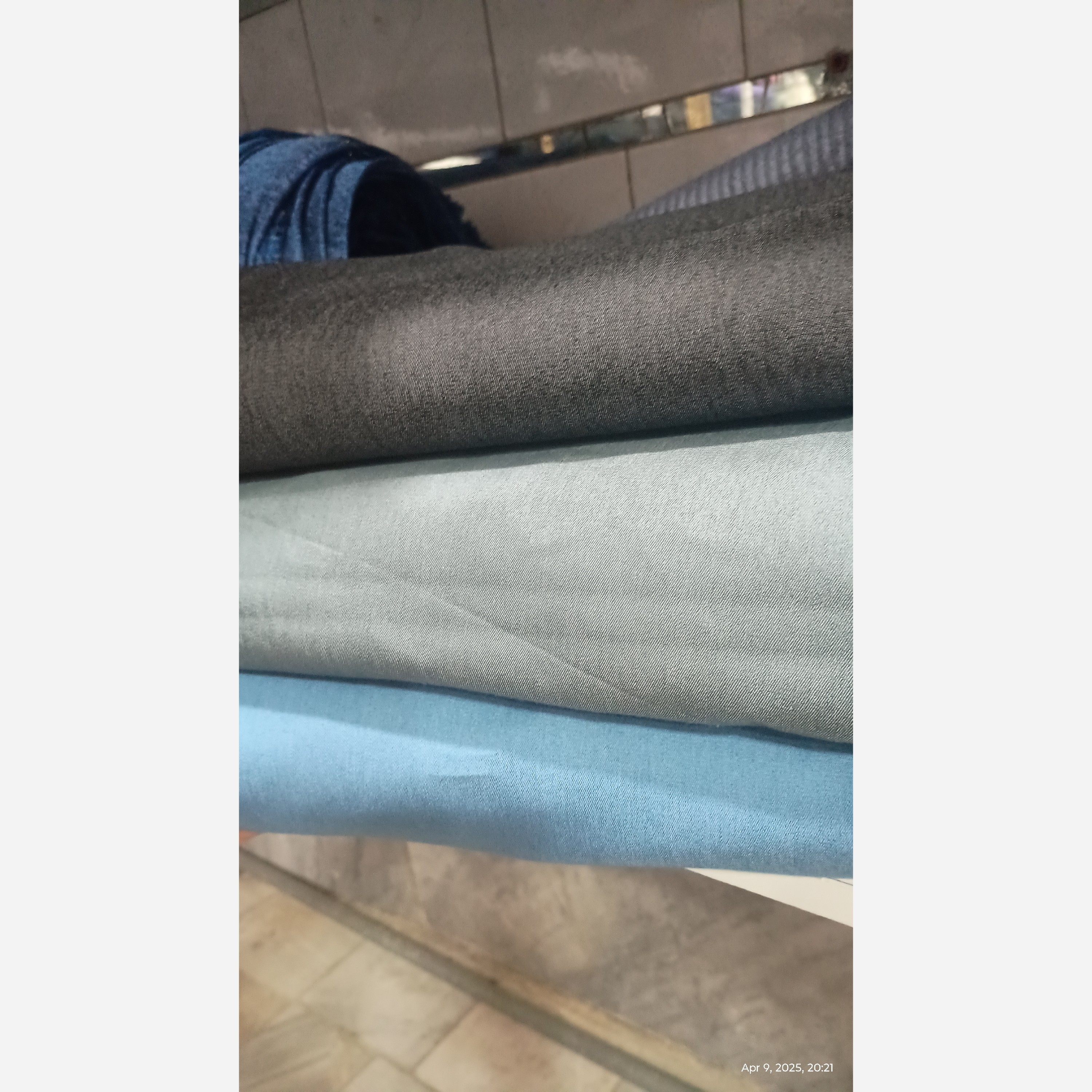 پارچه جین(لی)کاغذی