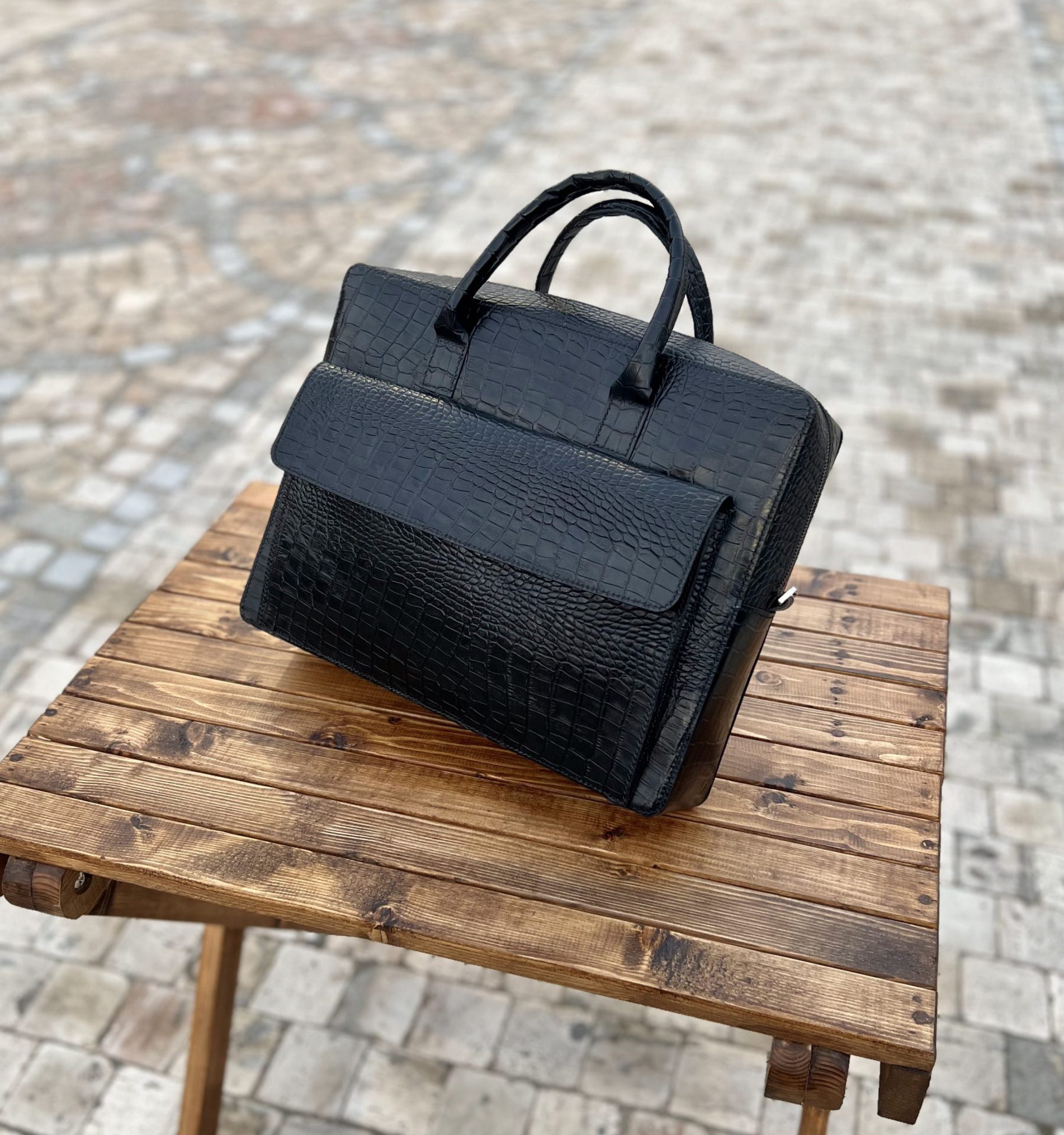 کیف اداری چرمی دستدوز ( کروکو ) - مشکی - کد 840