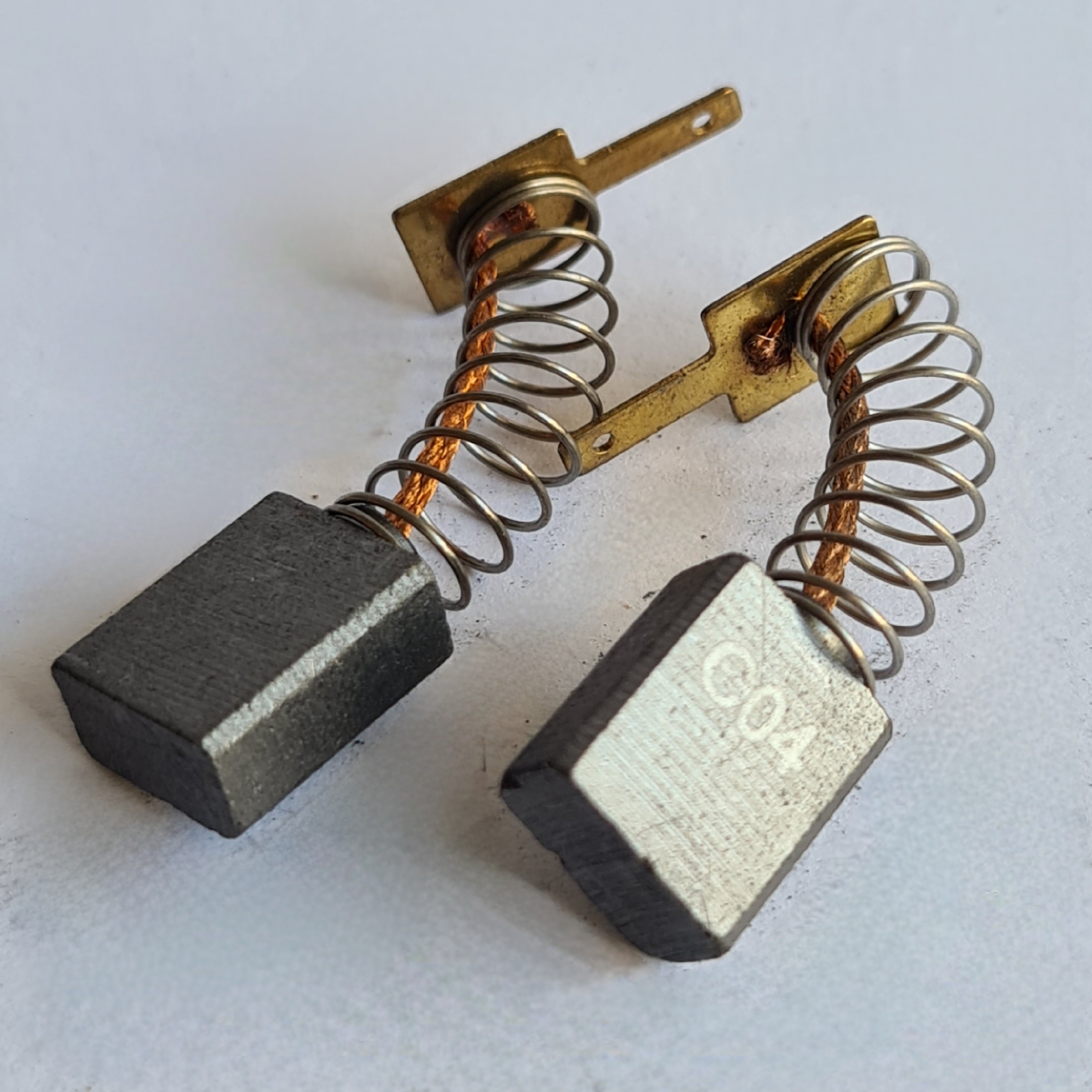ذغال فابریک شرکتی دریل گیربکسی توسن 0034
