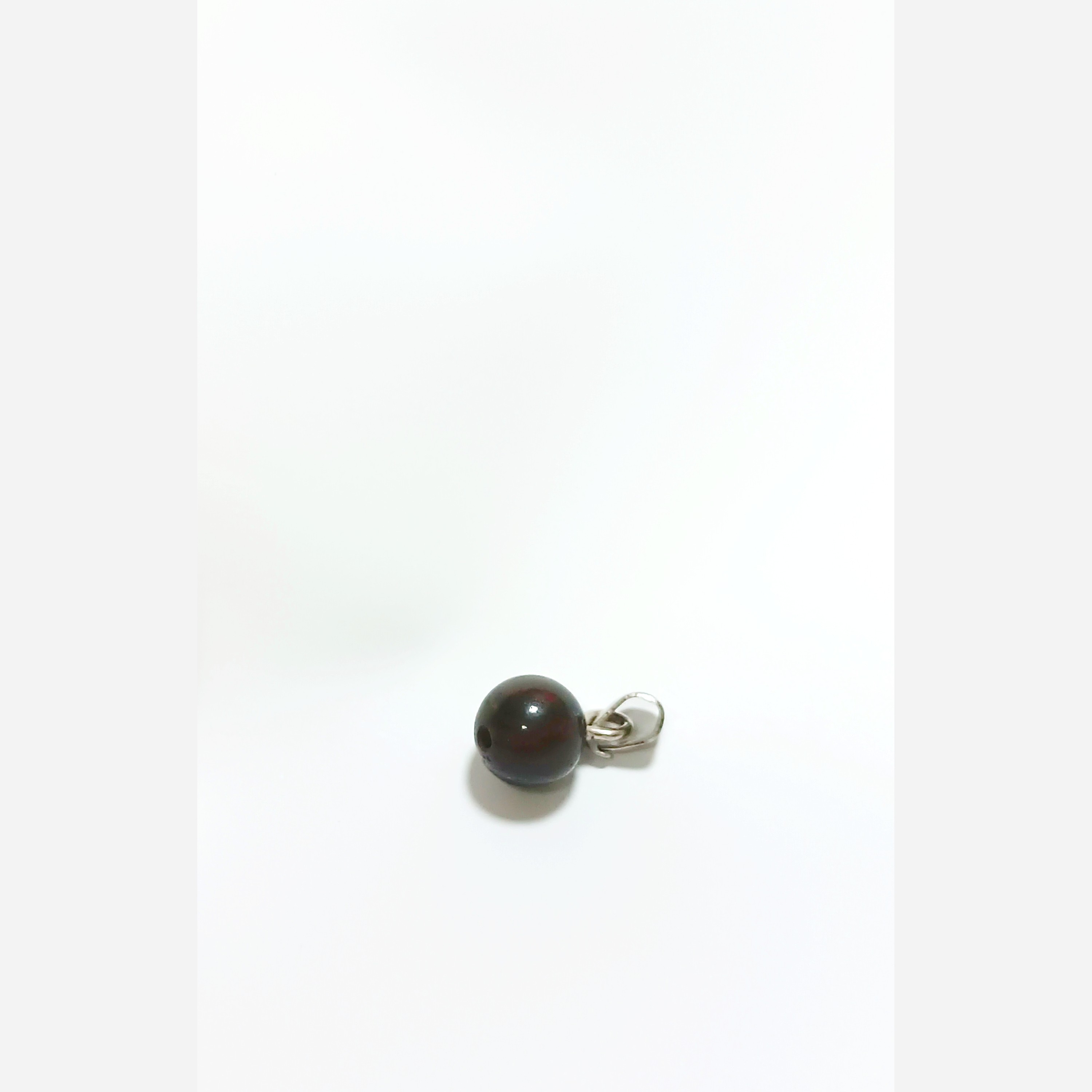 گردنبند مینیمال گردن آویز سنگ خون سیاه سنگ ماه تولد بهمن