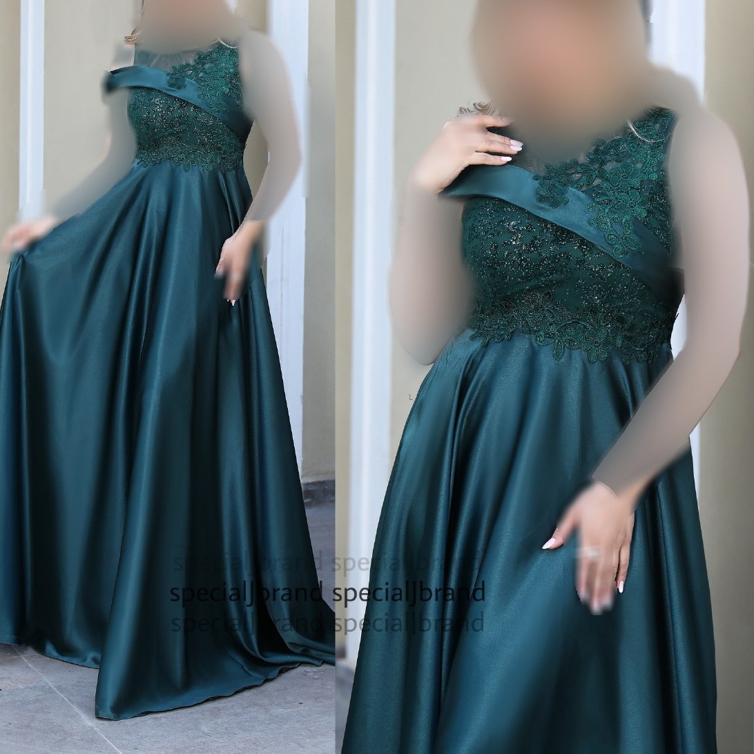 لباس مجلسی زنانه بلند ساتن