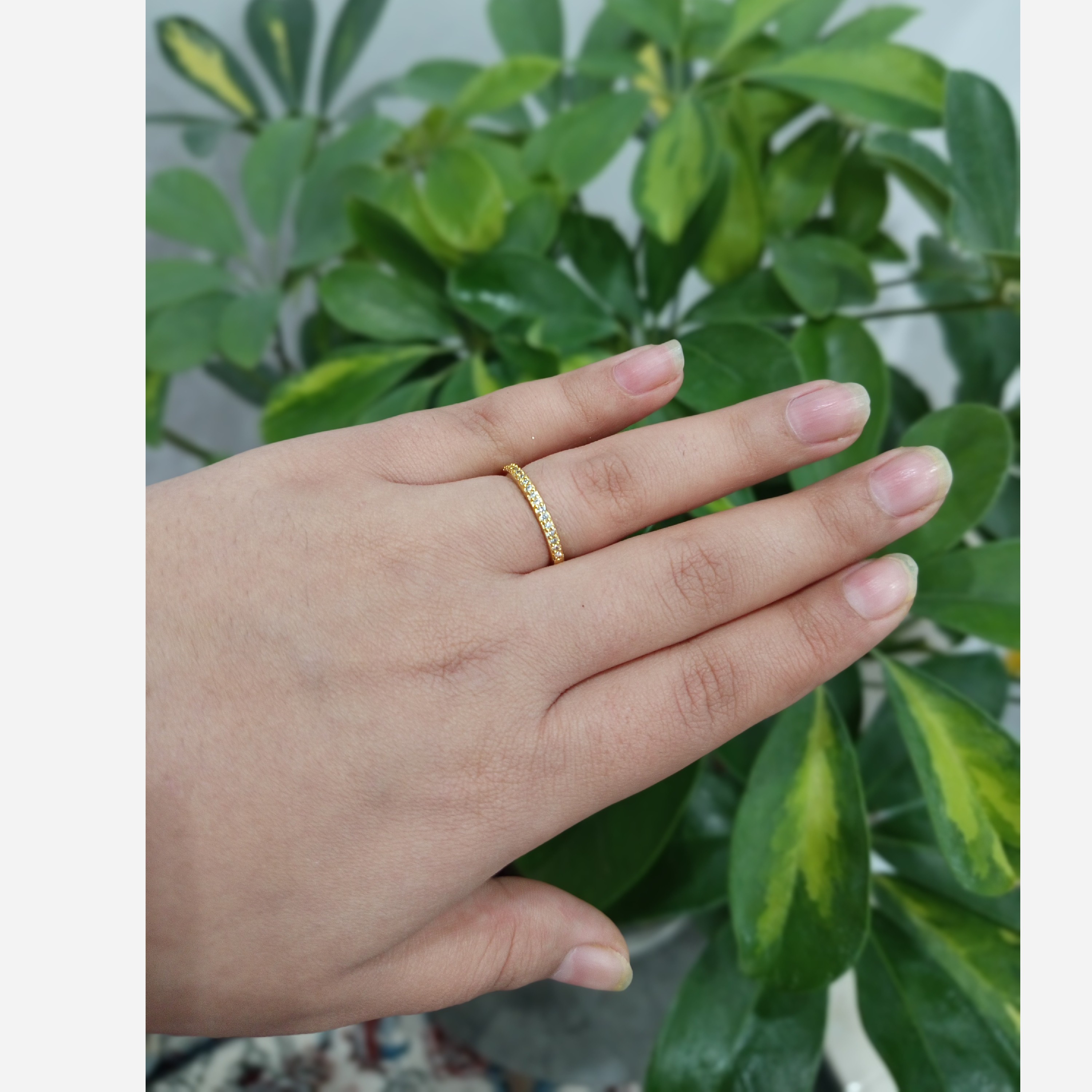 حلقه نگین دار ظریف طرح طلا 