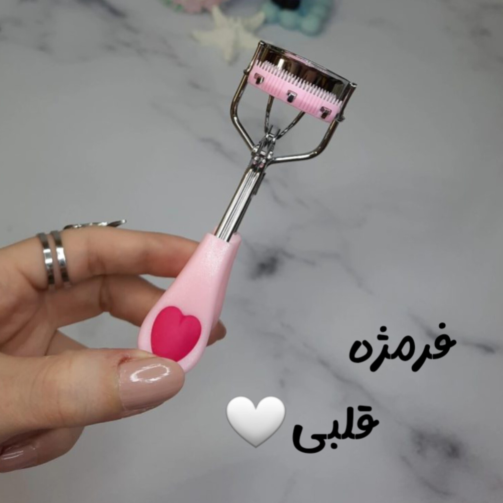 فرمژه شانه دار فانتزی 
