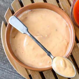 سس مخصوص سفید برای سمبوسه (پس کرایه)