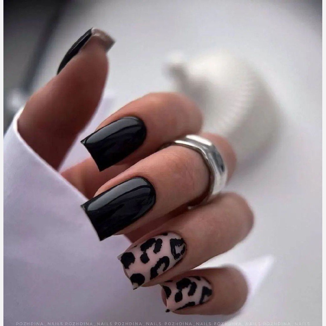 ناخن مصنوعی با مواد کاشت و ژلیش طرح پلنگی