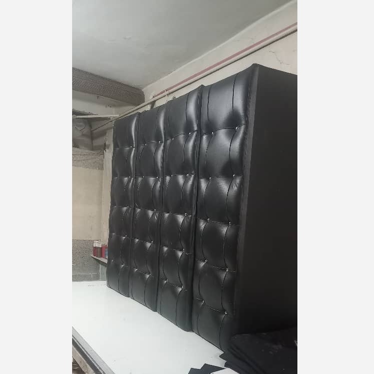 پاف نیمکت سه نفره بدون باکس چرم(پس کرایه)